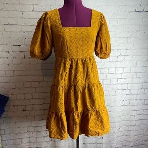 Gianni Bini size medium yellow ochre color tiered mini dress puff sleeves